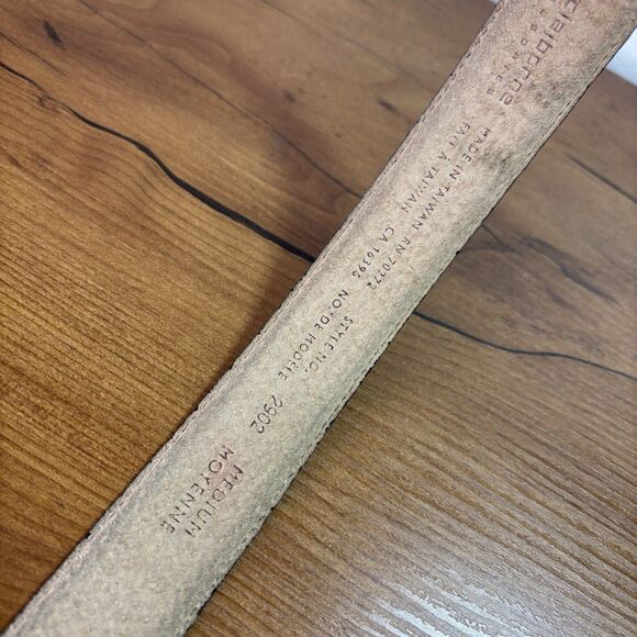 Vintage Liz Claiborne Black Textured Patent Leather Size Medium Belt READ - Picture 4 of 8